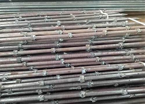 尚义隧道钢花管